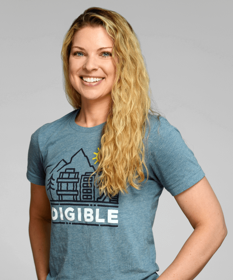 Nicole-768x922-1.png