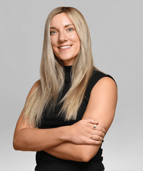 Shani Grossi Headshot
